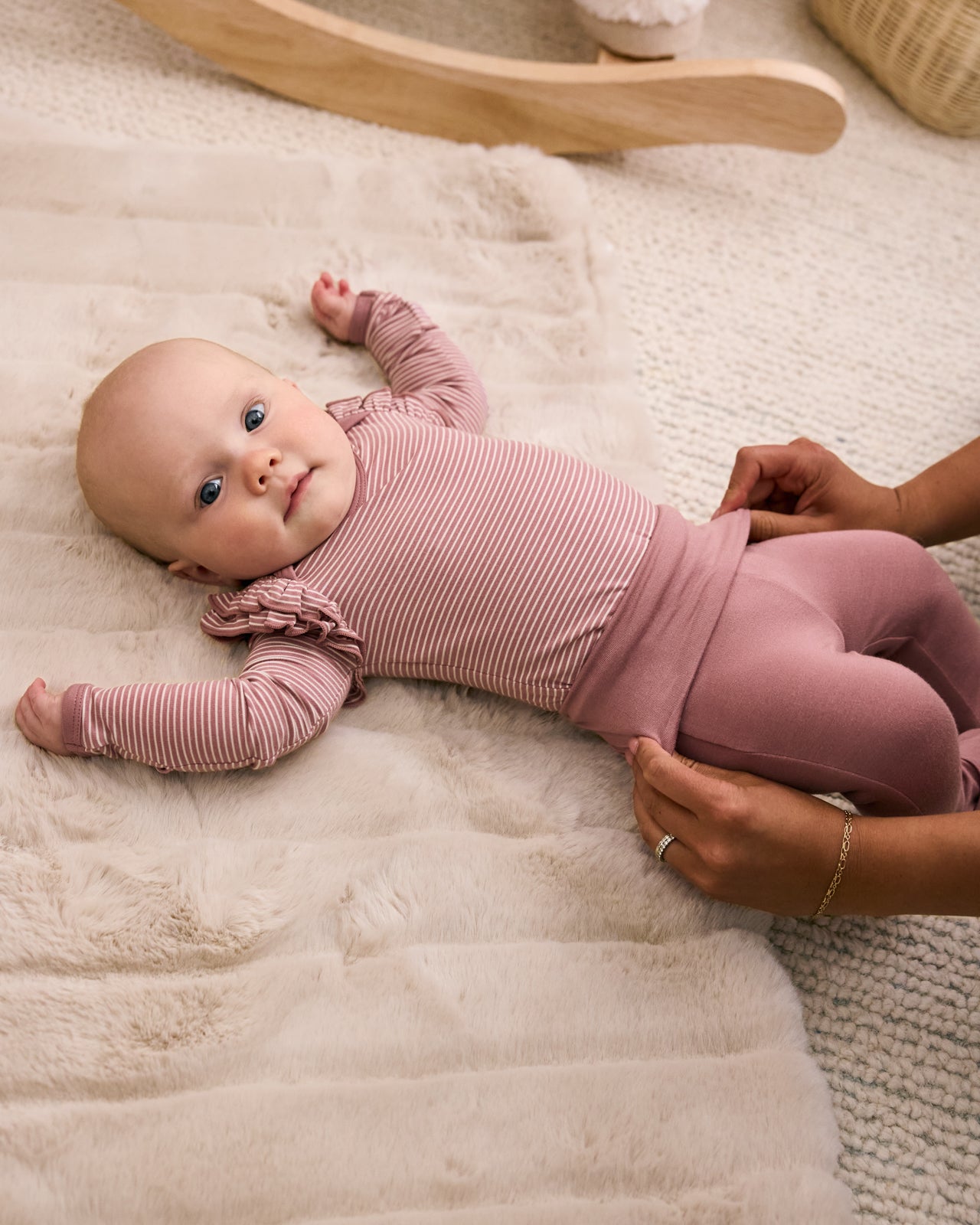 Newborn Favorites Gift Set Bundle / Zippy, Mini Cloud Blanket, Bodysuit, Fold Over Legging